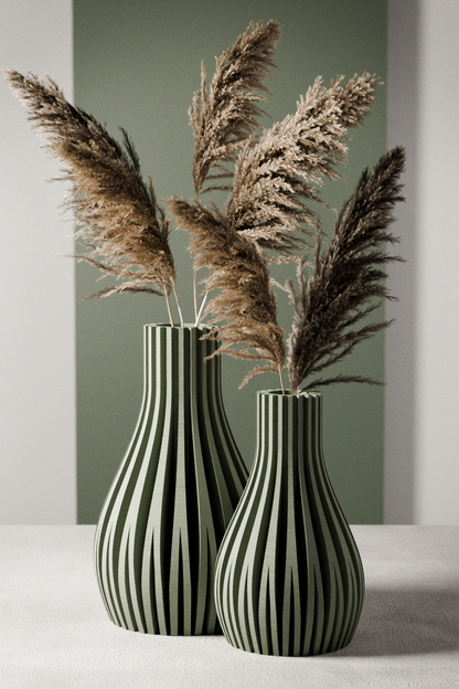 WILLOW Sculptural Fluted Vase